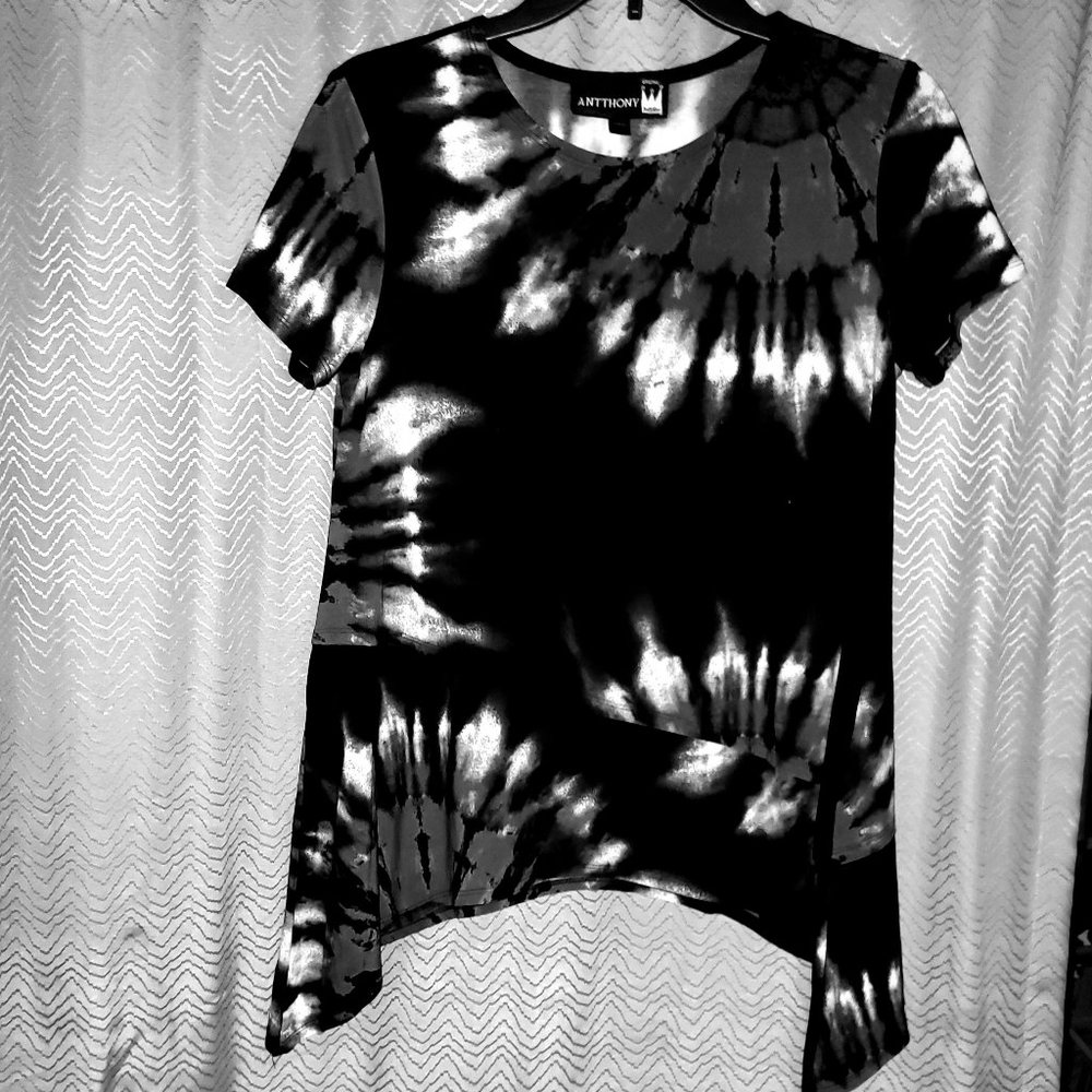 Womens short sleeved tunic blouse